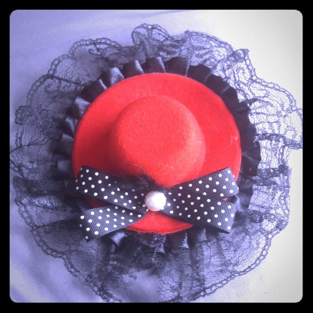 Hat hair clip